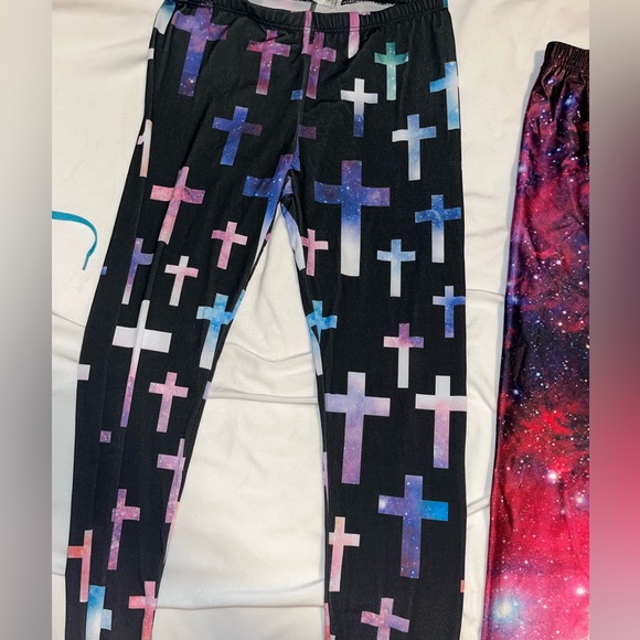 Sale! 4 for $20! Galaxy & cross leggings - Picture 7 of 7